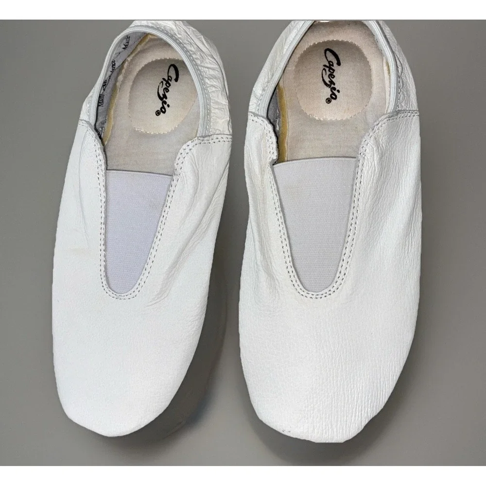 Capezio Agility EM1C Gym Shoe White Leather US 7M Gymnastics Dance Ballet